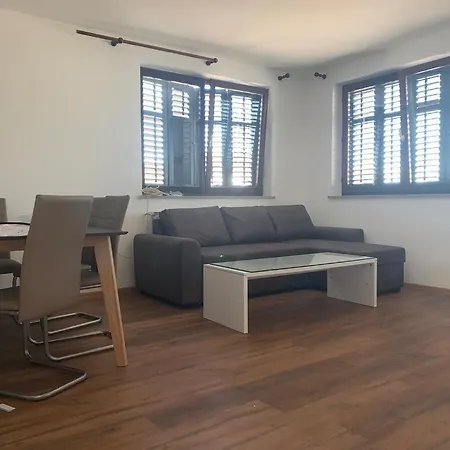 Appartement White Hrvatini Ankaran